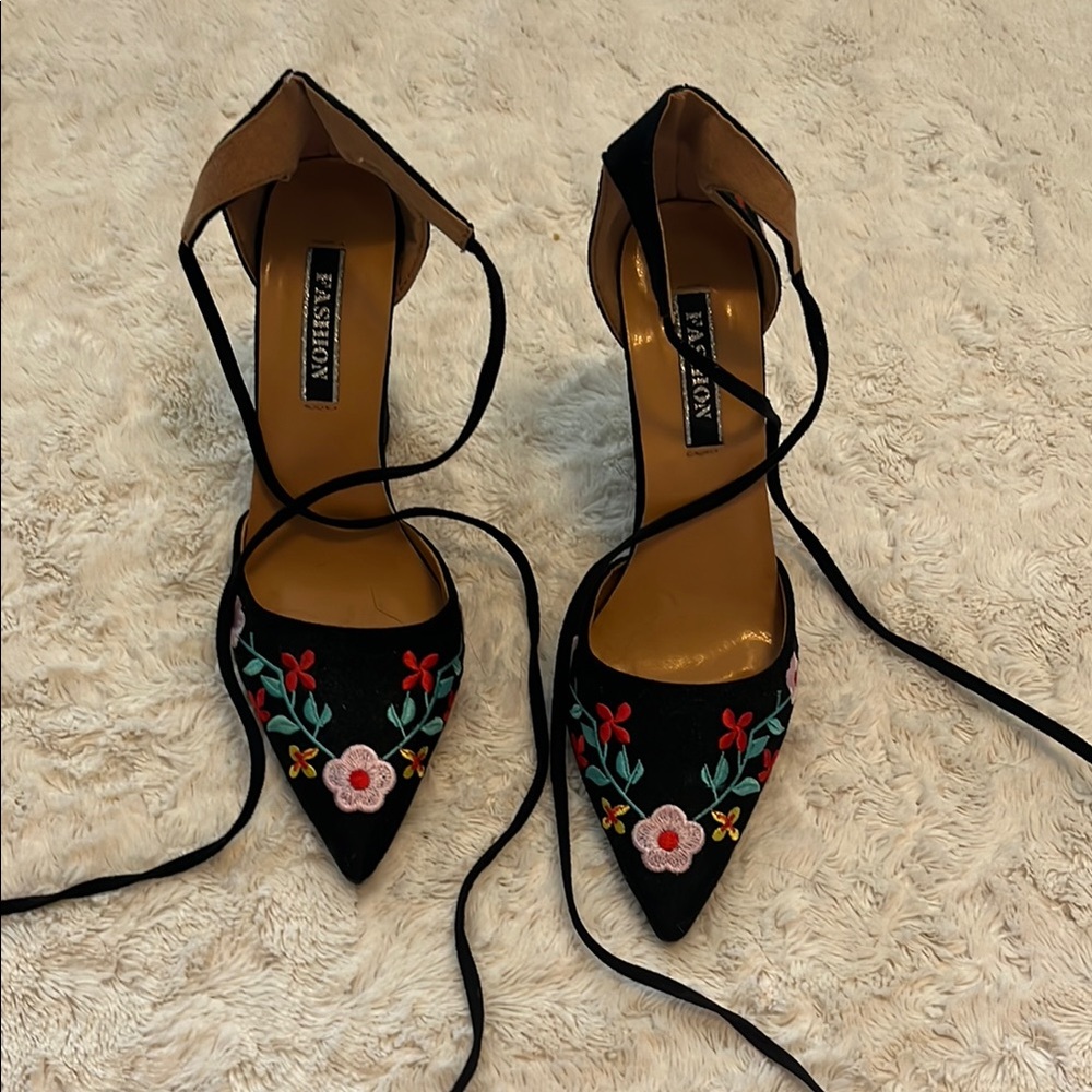 Black Embroidered Women's Heels